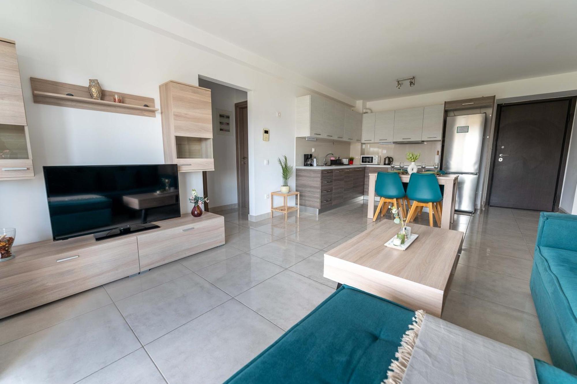 Modern Spacious Apartment Located In 피레아스 외부 사진