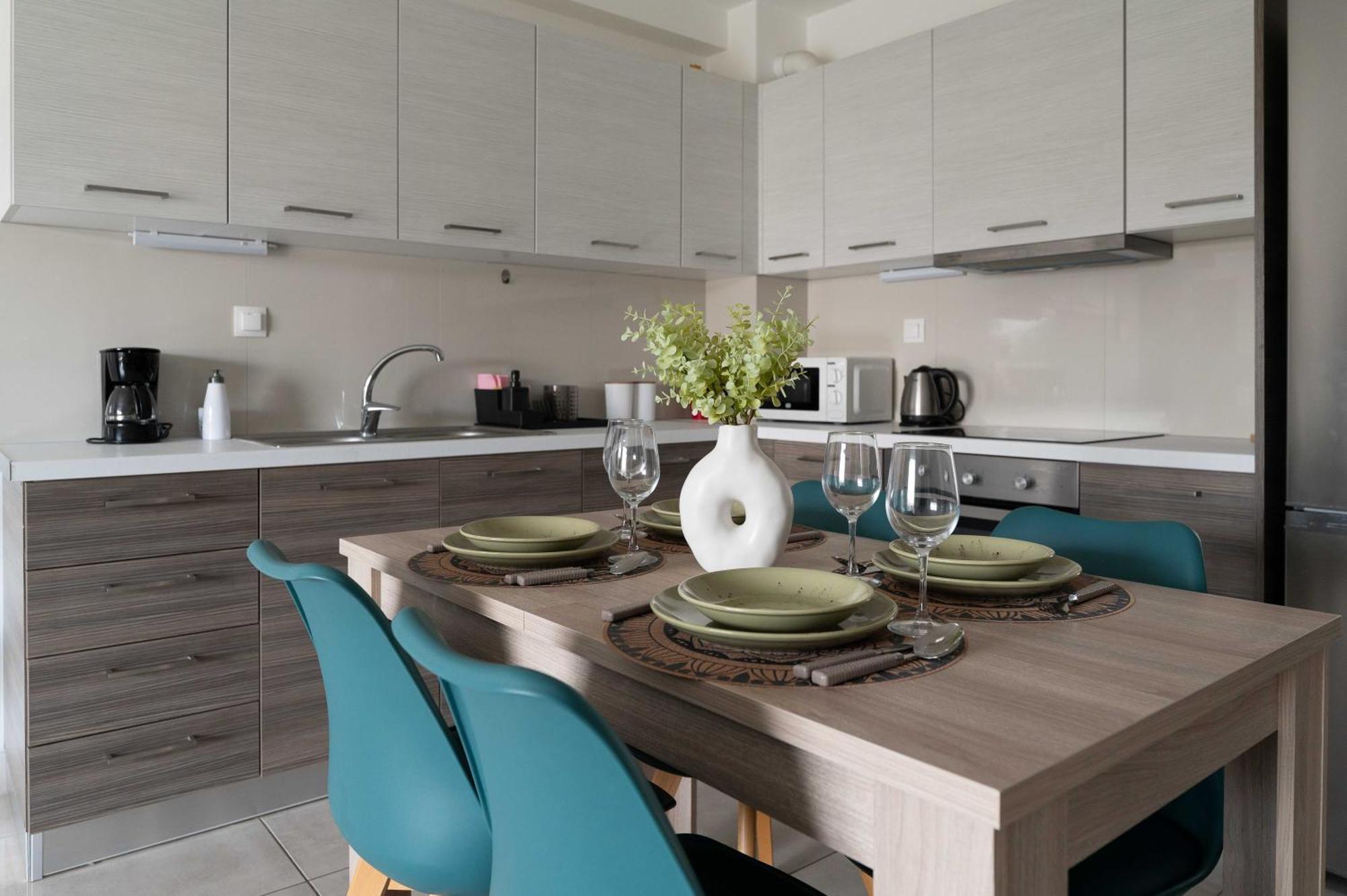 Modern Spacious Apartment Located In 피레아스 외부 사진